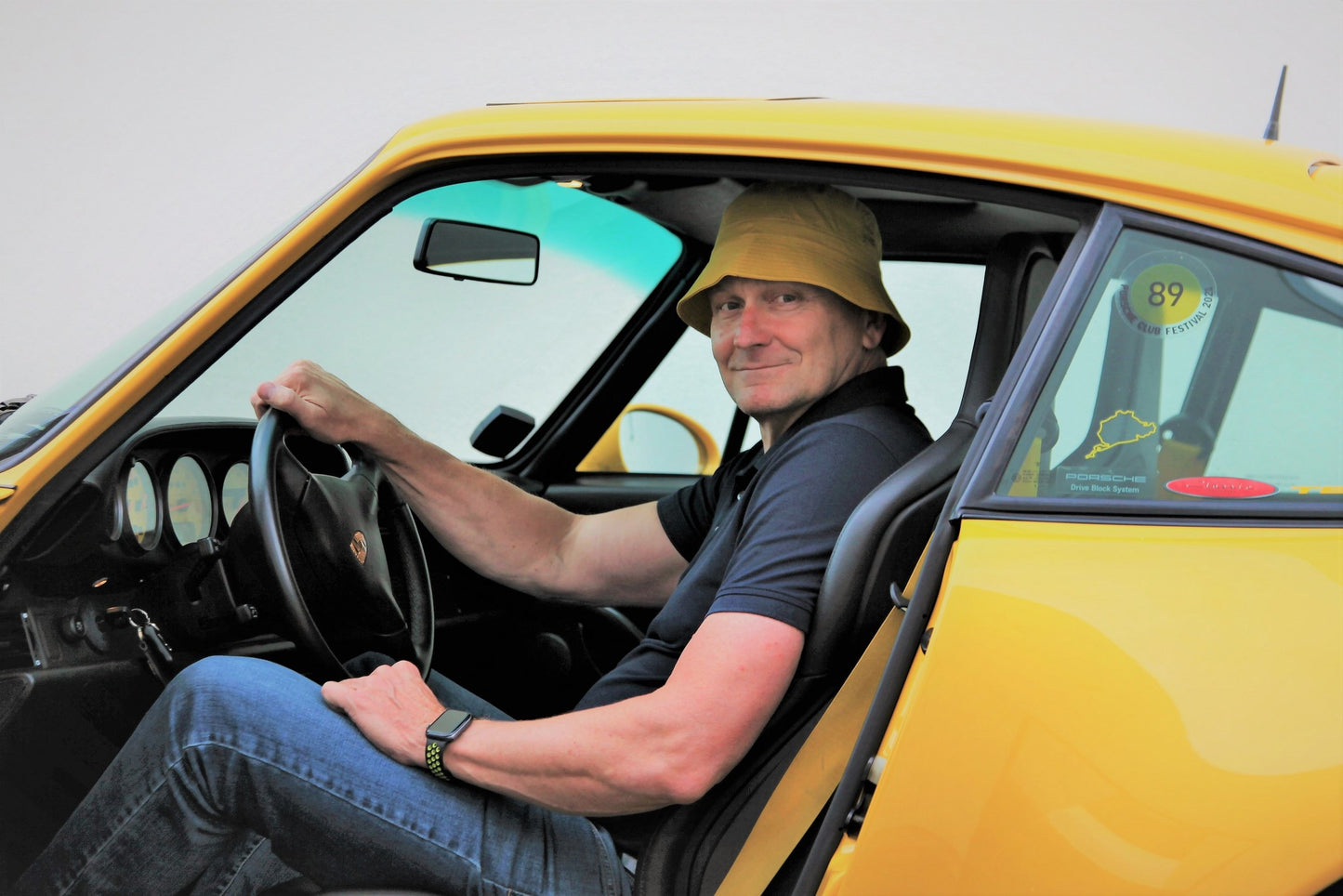 01 Porsche Club Finland Buckethat