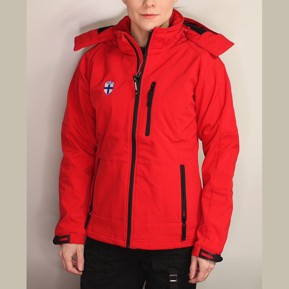 04 Softshell-takki PCF-logo selässä